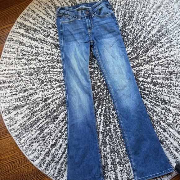 Denim lot - American Eagle, hollister, and Aeropostale - Picture 3 of 16